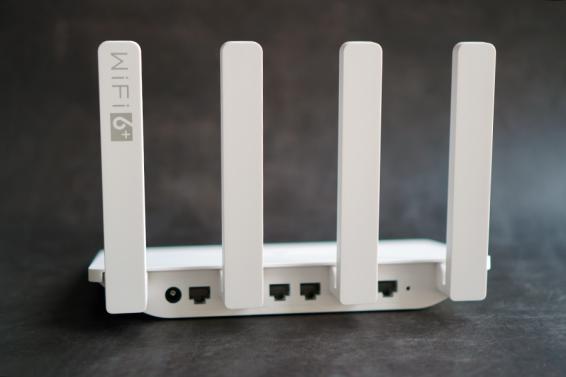平民旗艦 那款將Wi-Fi 6拉下神壇的路由器